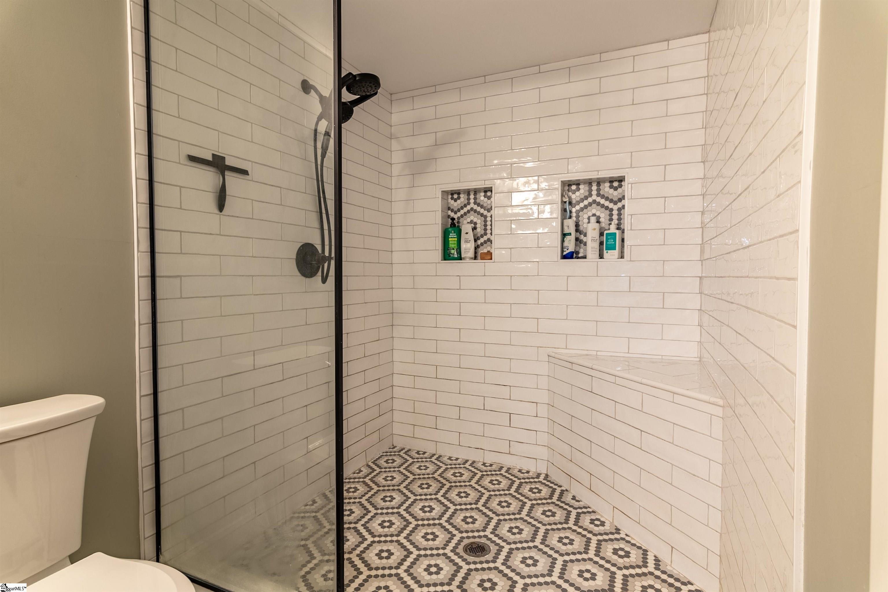 6025 Mountain View Road Taylors, SC 29687 - Photo 30 of 43