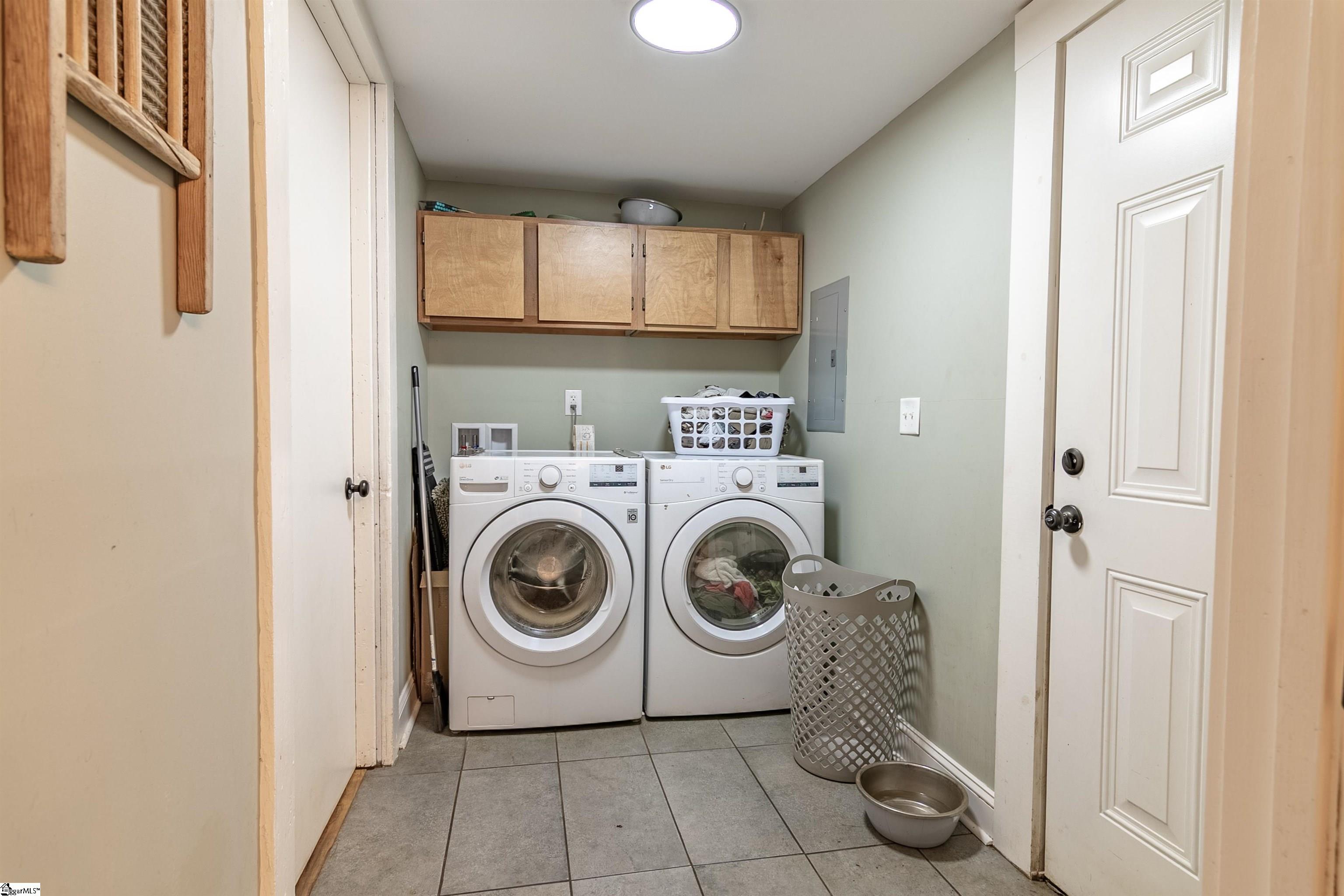 6025 Mountain View Road Taylors, SC 29687 - Photo 33 of 43