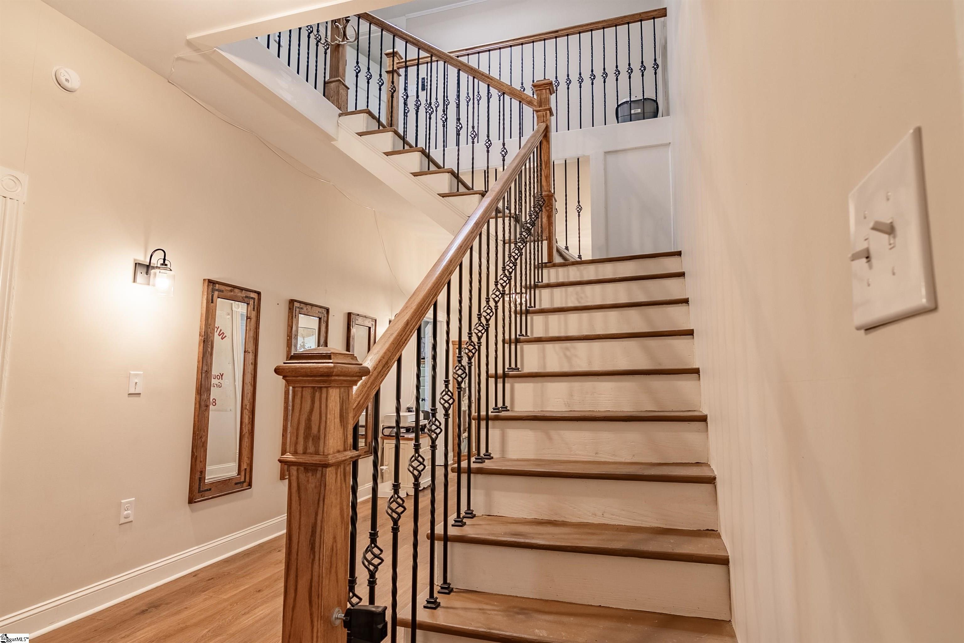 6025 Mountain View Road Taylors, SC 29687 - Photo 35 of 43