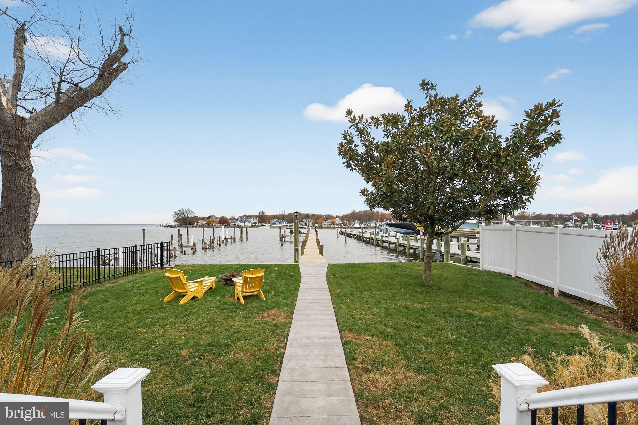 920 Seneca Park Road Middle River, MD 21220 - Photo 10 of 60 a view of a yard with a fountain