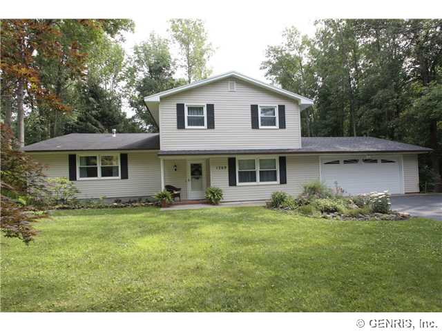 1269 Holley Road Webster, NY 14580 - Photo 1 of 1 Exterior Front