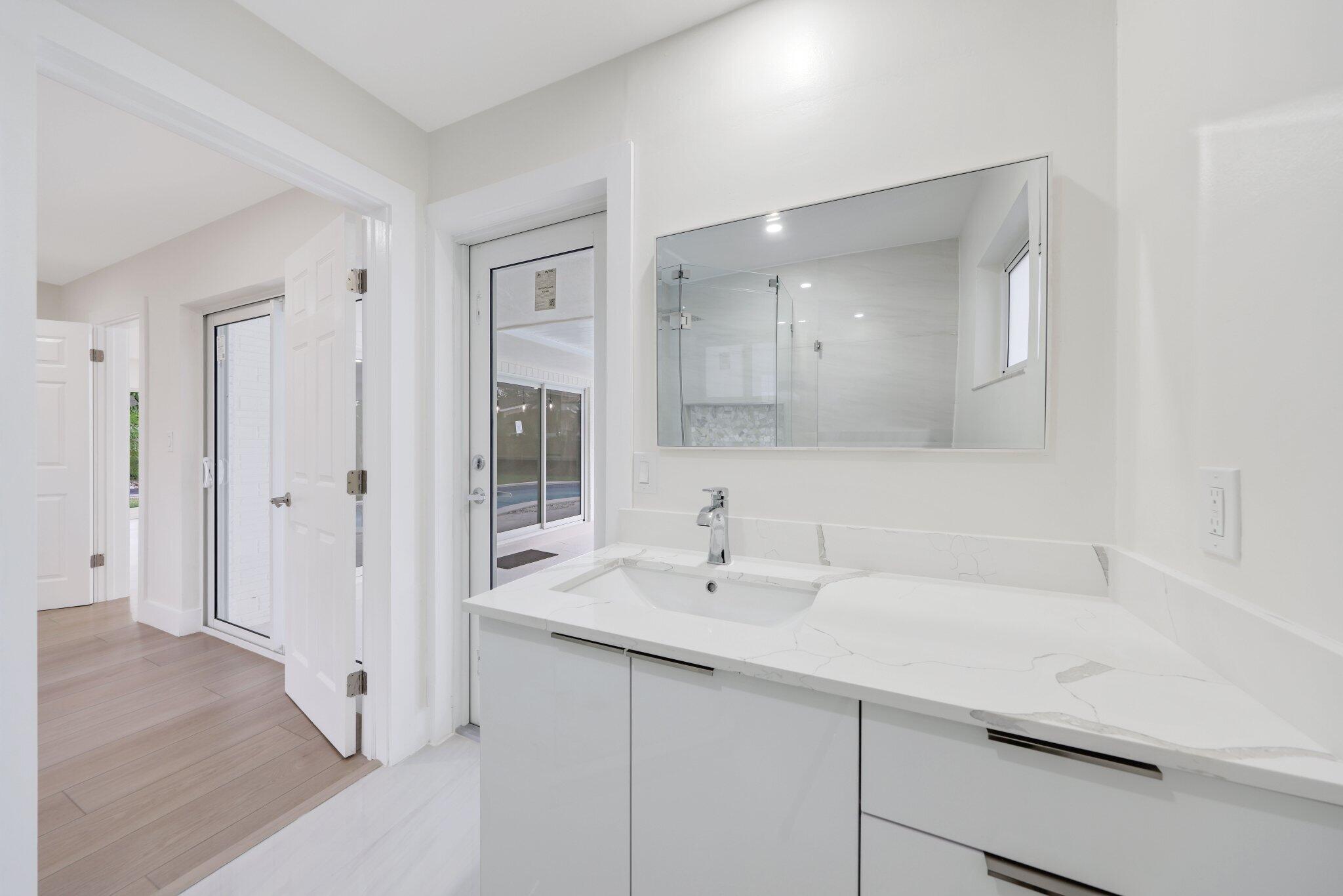 700 West Camino Real Boca Raton, FL 33486 - Photo 34 of 43 West Camino - 34.jpg-SMALL