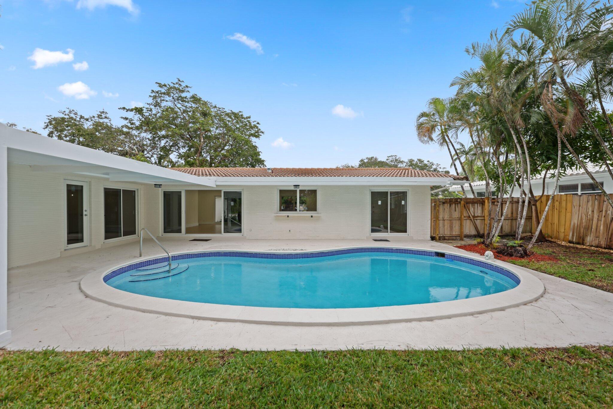 700 West Camino Real Boca Raton, FL 33486 - Photo 39 of 43 West Camino - 40.jpg-SMALL