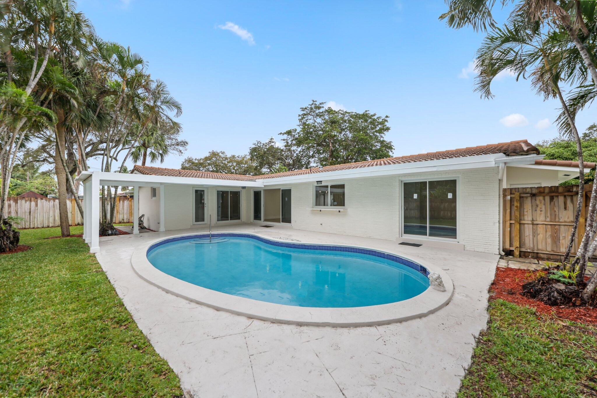 700 West Camino Real Boca Raton, FL 33486 - Photo 40 of 43 West Camino - 41.jpg-SMALL