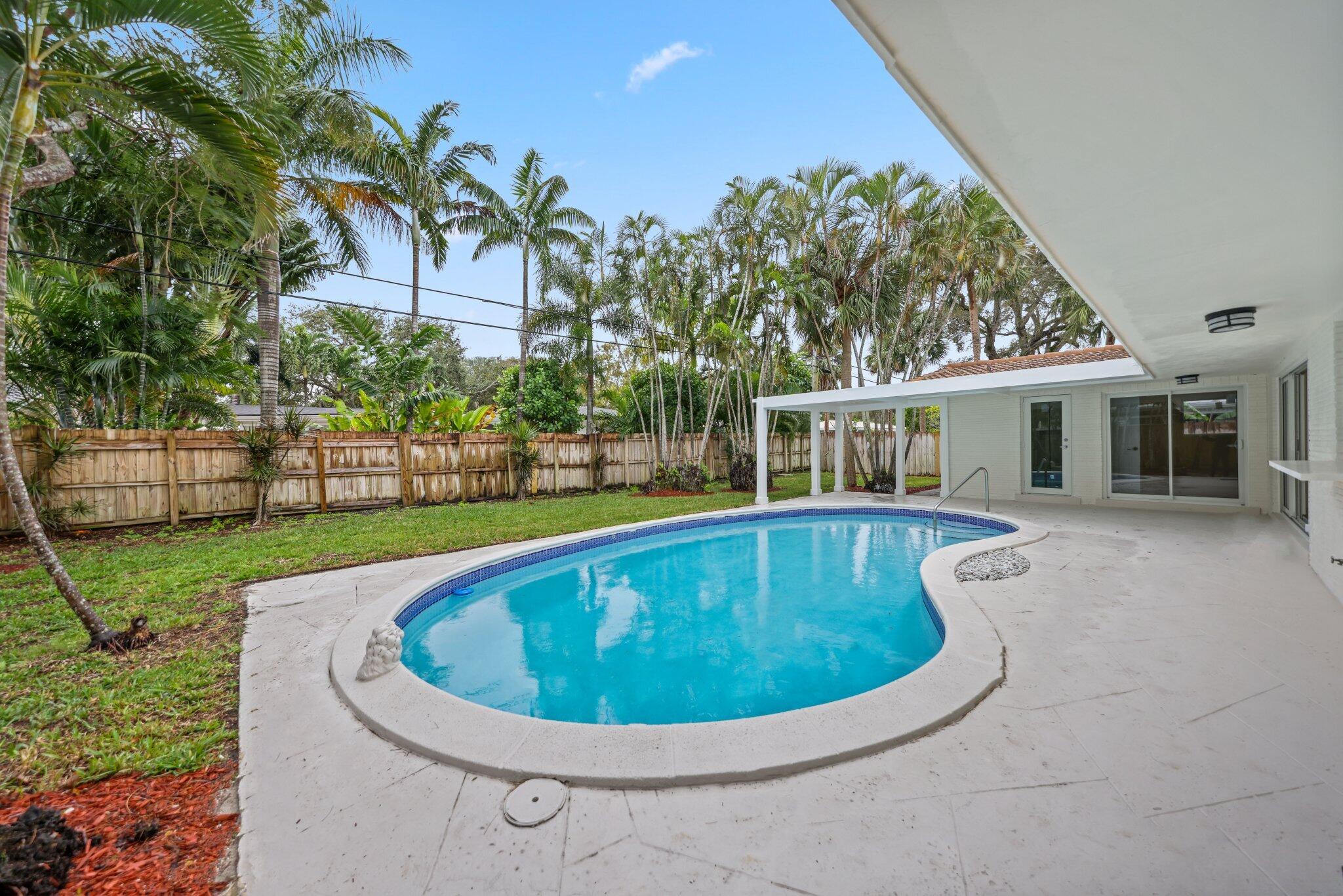 700 West Camino Real Boca Raton, FL 33486 - Photo 41 of 43 West Camino - 42.jpg-SMALL