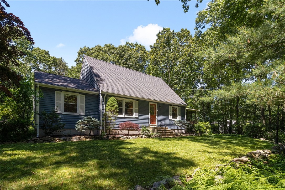 1905 Division Road East Greenwich, RI 02818 - Photo 2 of 44 Gallery Image 2