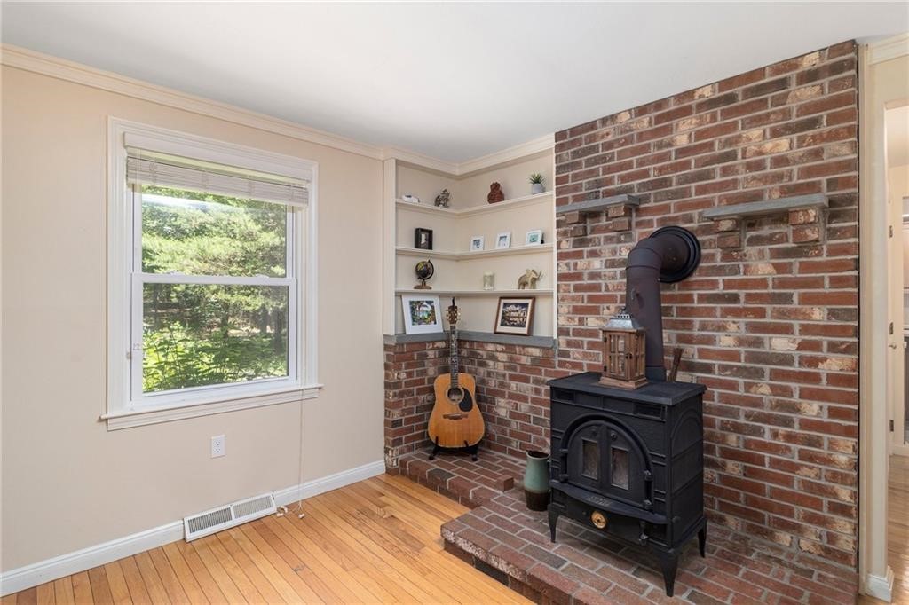1905 Division Road East Greenwich, RI 02818 - Photo 22 of 44 Gallery Image 22