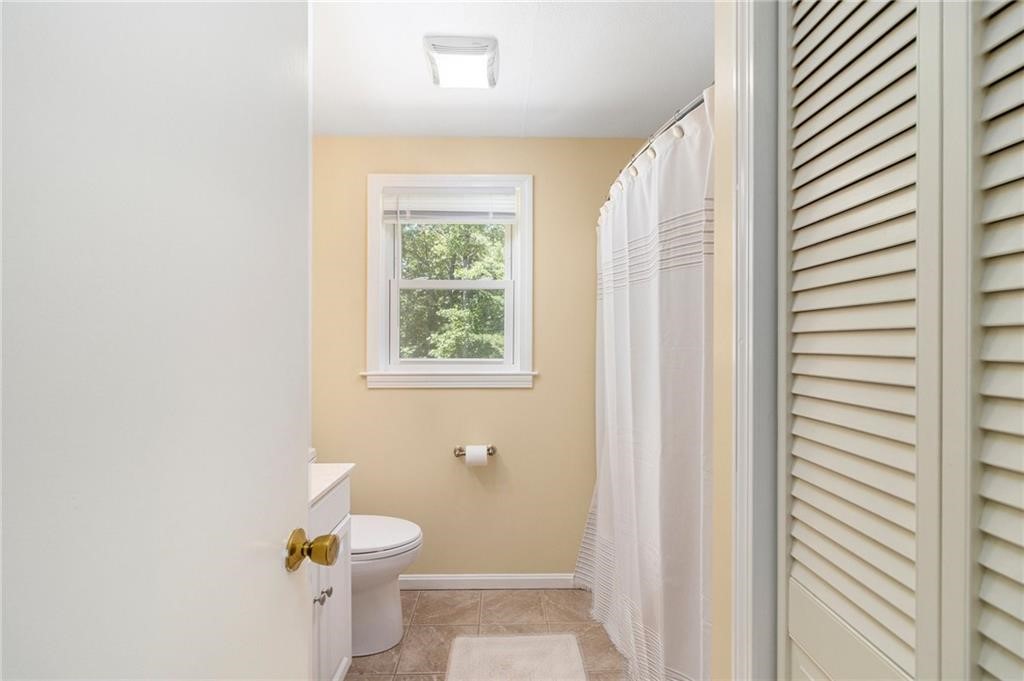 1905 Division Road East Greenwich, RI 02818 - Photo 33 of 44 Gallery Image 33