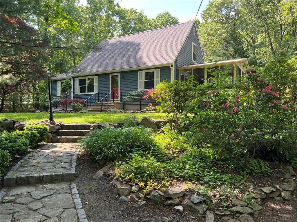 1905 Division Road East Greenwich, RI 02818 - Photo 4 of 44 Gallery Image 4