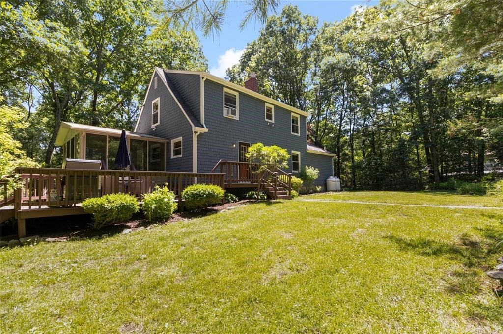 1905 Division Road East Greenwich, RI 02818 - Photo 5 of 44 Gallery Image 5