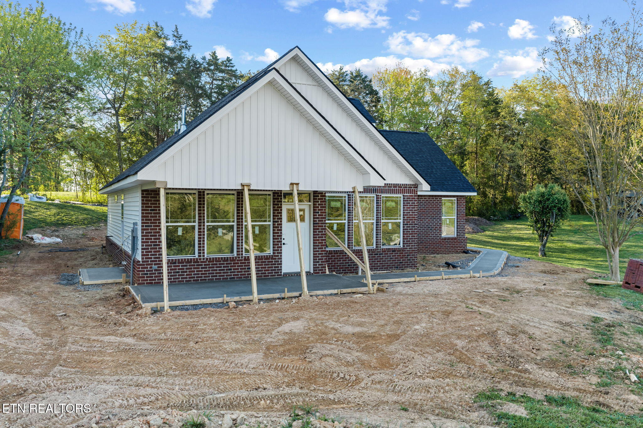 115 Nelson Lane Clinton, TN 37716 - Photo 6 of 19 15-web-or-mls-115 Nelson ln-53