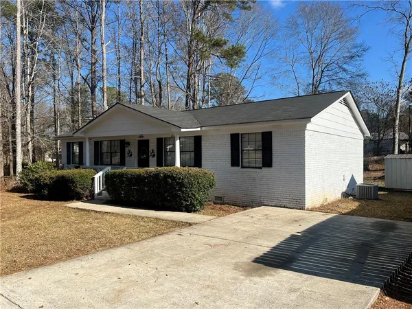 $199,900 | 121 Westchester Drive, Barnesville, GA 30204