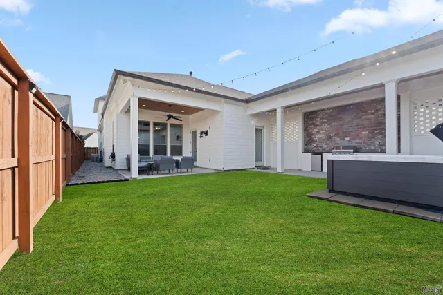 $649,000 | 13236 Magnolia Square Drive, Baton Rouge, LA 70818