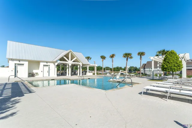 $649,000 | 13236 Magnolia Square Drive, Baton Rouge, LA 70818