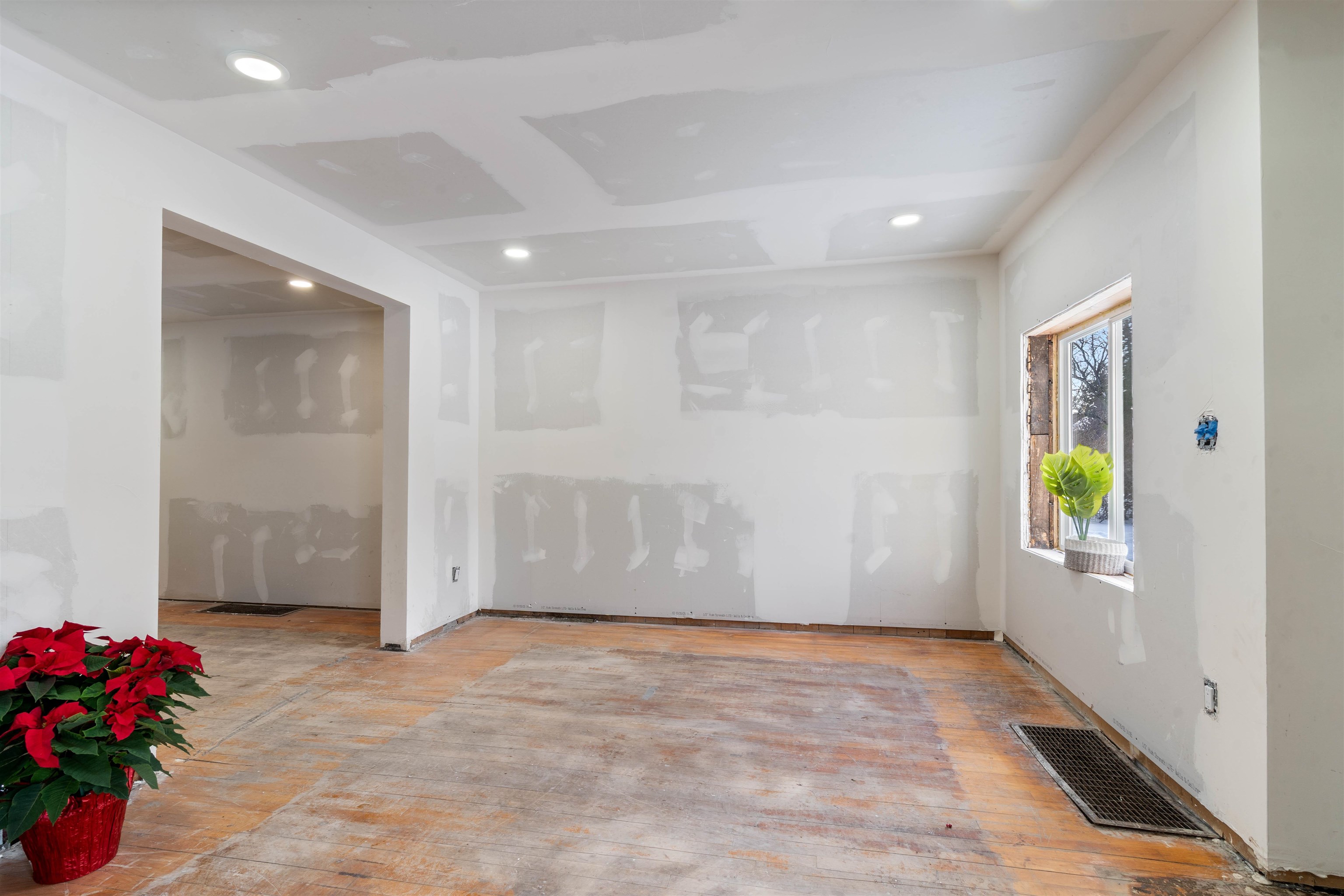 1808 Hughitt Avenue Superior, WI 54880 - Photo 10 of 27