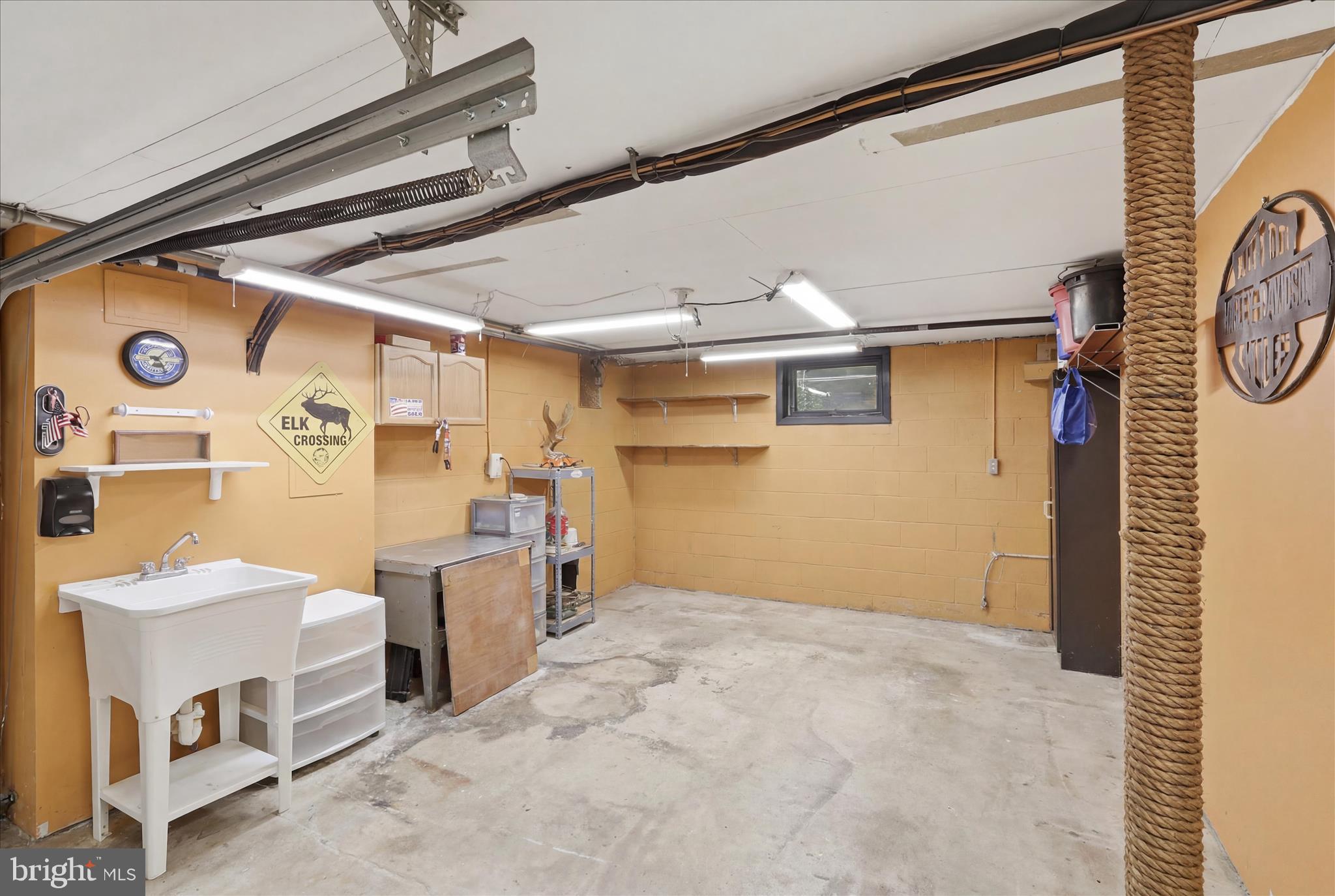 5989 Grove Hill Road Frederick, MD 21703 - Photo 23 of 29 Garage 2