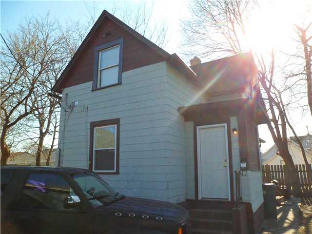 183 Lewis Street Rochester, NY 14605 - Photo 1 of 1 Exterior Front