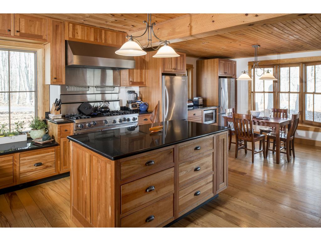 99 Goodwin Road Kittery, ME 03905 - Photo 3 of 35