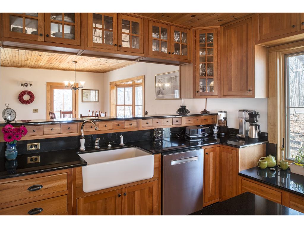99 Goodwin Road Kittery, ME 03905 - Photo 5 of 35