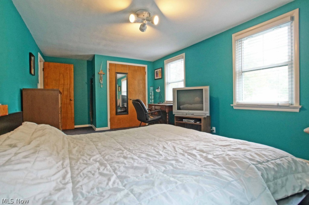 1136 Ford Road Lyndhurst, OH 44124 - Photo 14 of 18