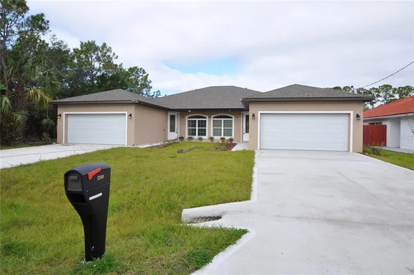 $2,000 | 226 Coral Reef Court North, Unit B, Palm Coast, FL 32137