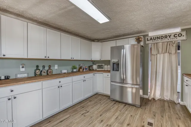 $389,900 | 441 Turner Road, Bluff City, TN 37618