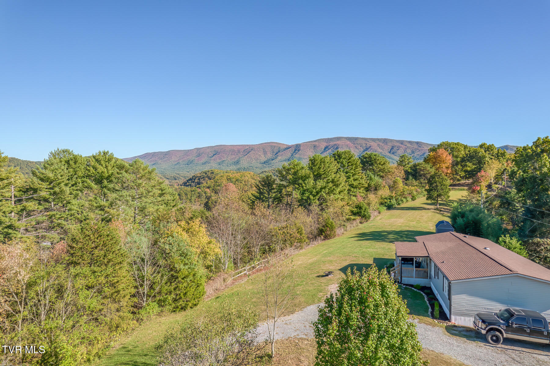 441 Turner Road Bluff City, TN 37618 - Photo 2 of 51 441 Turner Rd-2