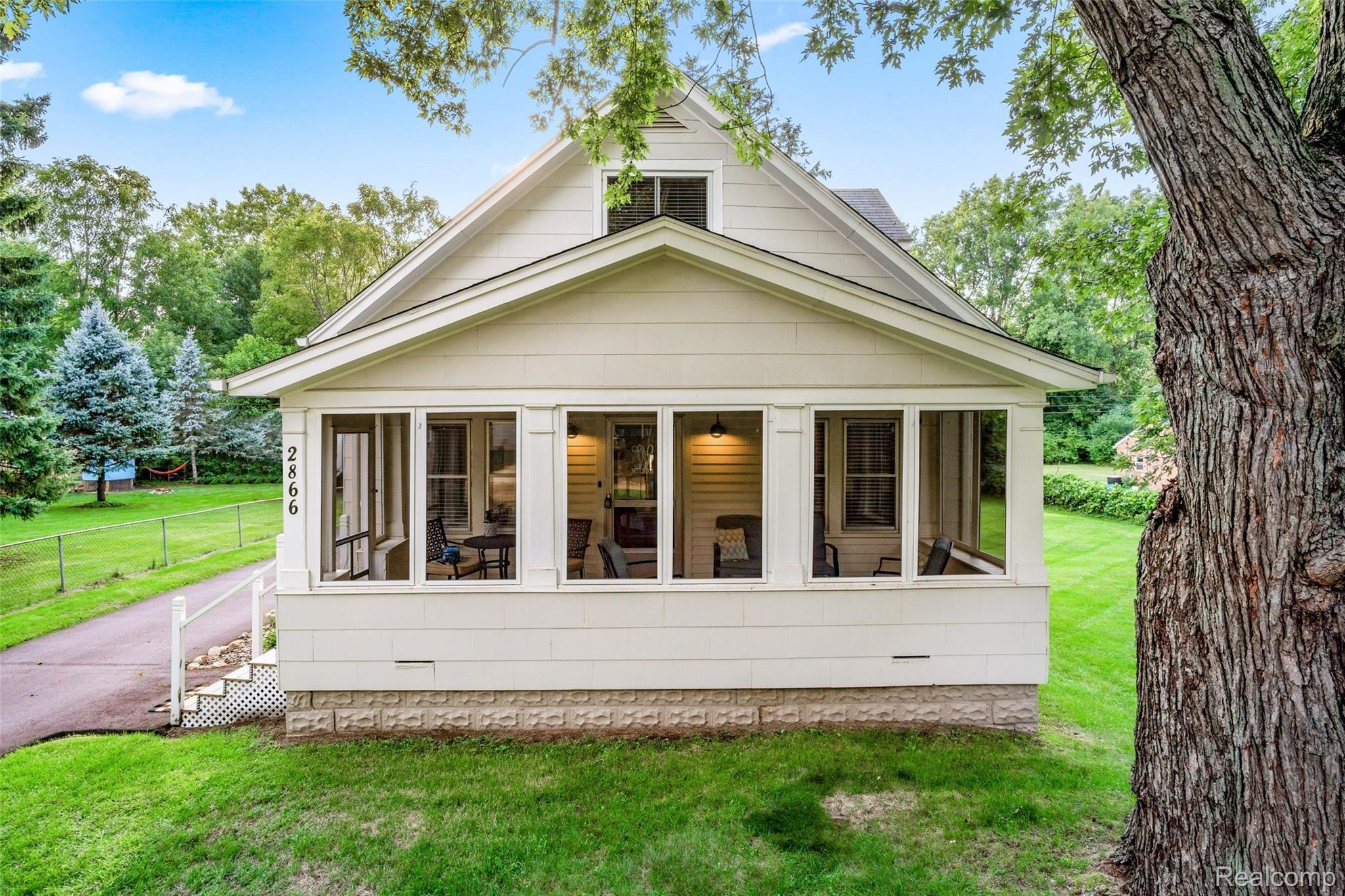 2866 Midvale Drive Rochester, MI 48309 - Photo 35 of 36 2866-Midvale-Dr (5).jpg