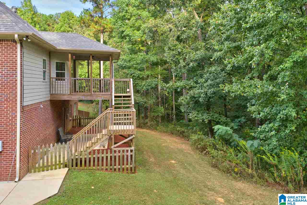 1031 Lake View Lane Calera, AL 35040 - Photo 37 of 43