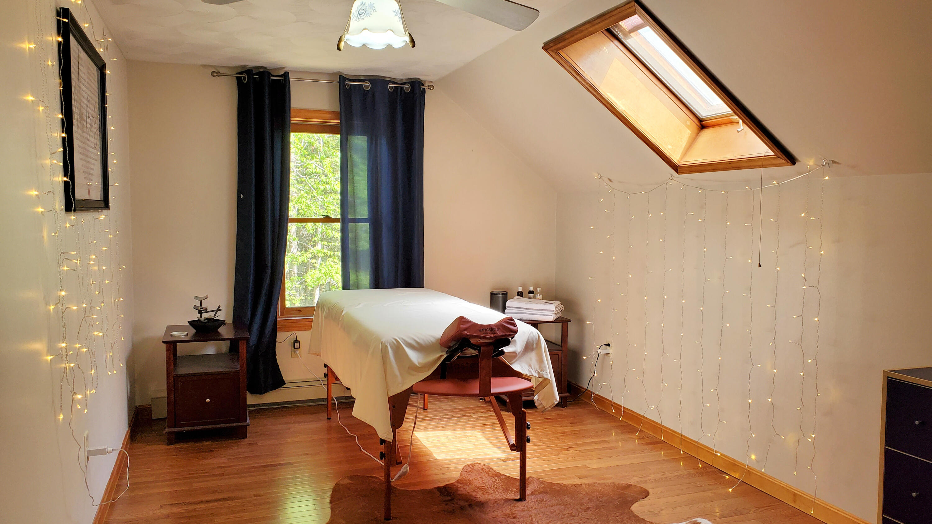 664 New England Road Searsmont, ME 04973 - Photo 23 of 36 08_Bed21