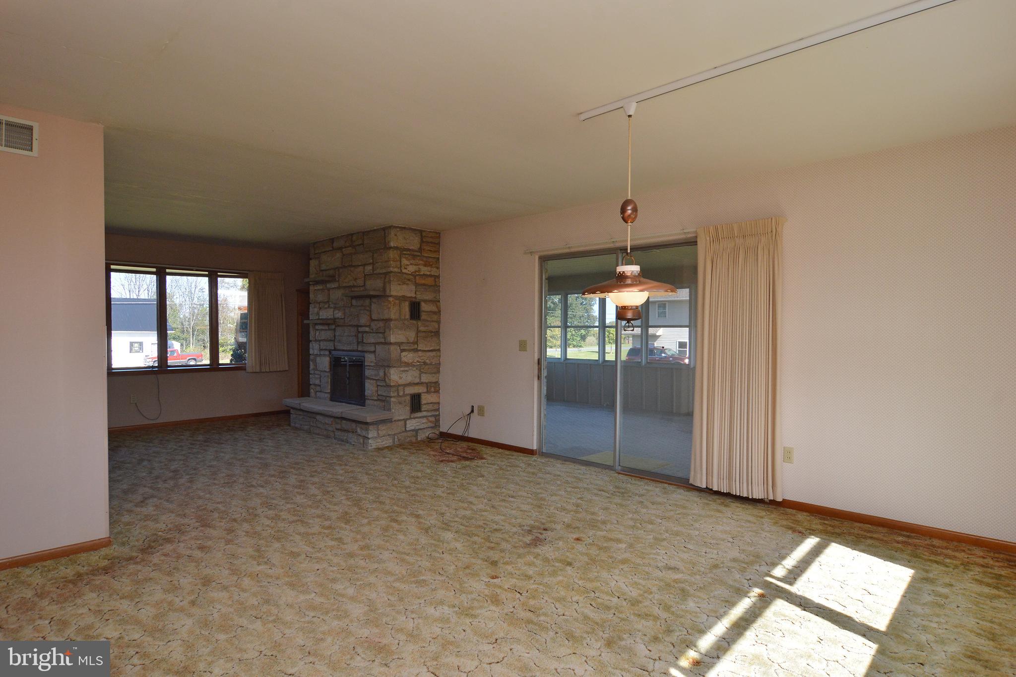 680 Brownsville Road Reading, PA 19608 - Photo 11 of 35