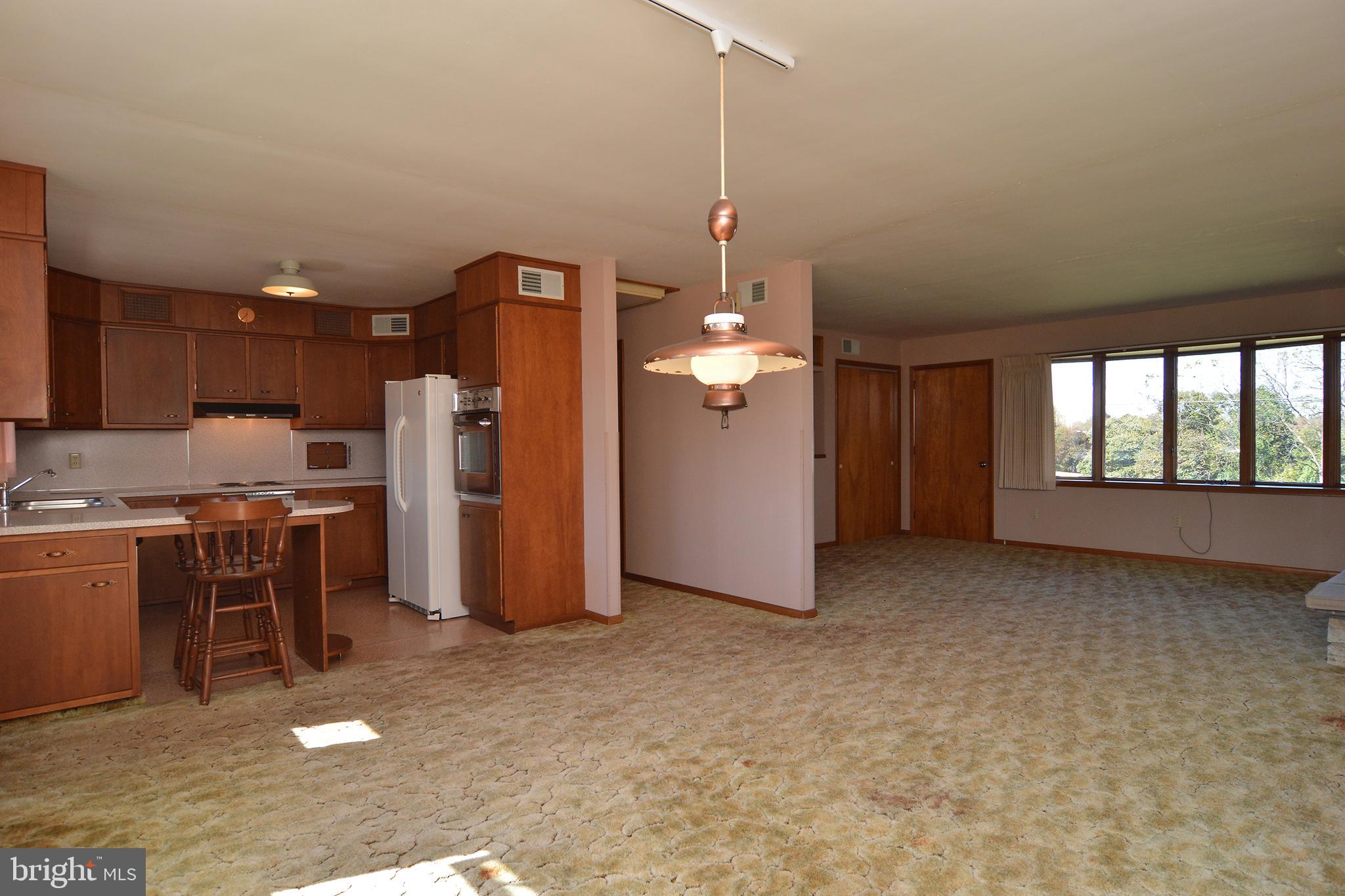 680 Brownsville Road Reading, PA 19608 - Photo 12 of 35