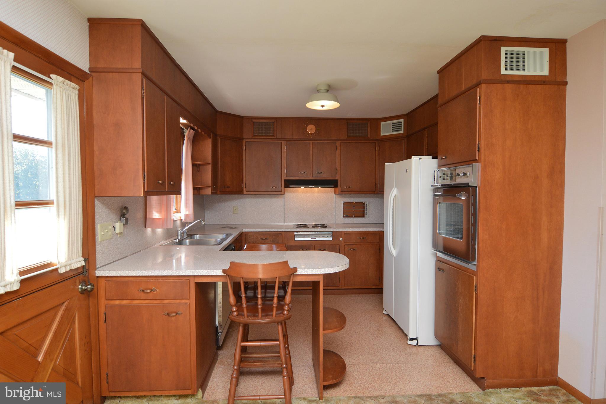 680 Brownsville Road Reading, PA 19608 - Photo 13 of 35
