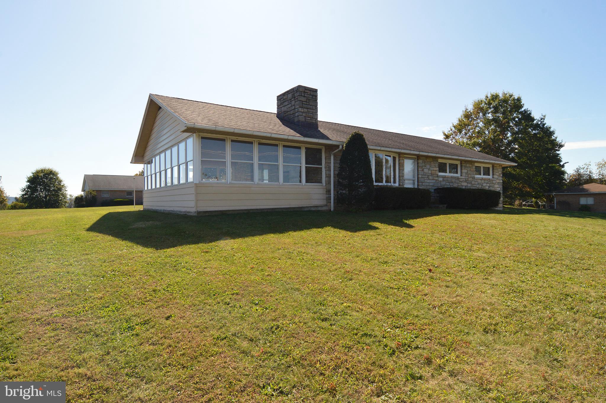 680 Brownsville Road Reading, PA 19608 - Photo 3 of 35