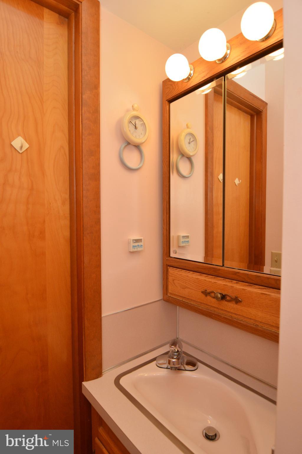 680 Brownsville Road Reading, PA 19608 - Photo 24 of 35