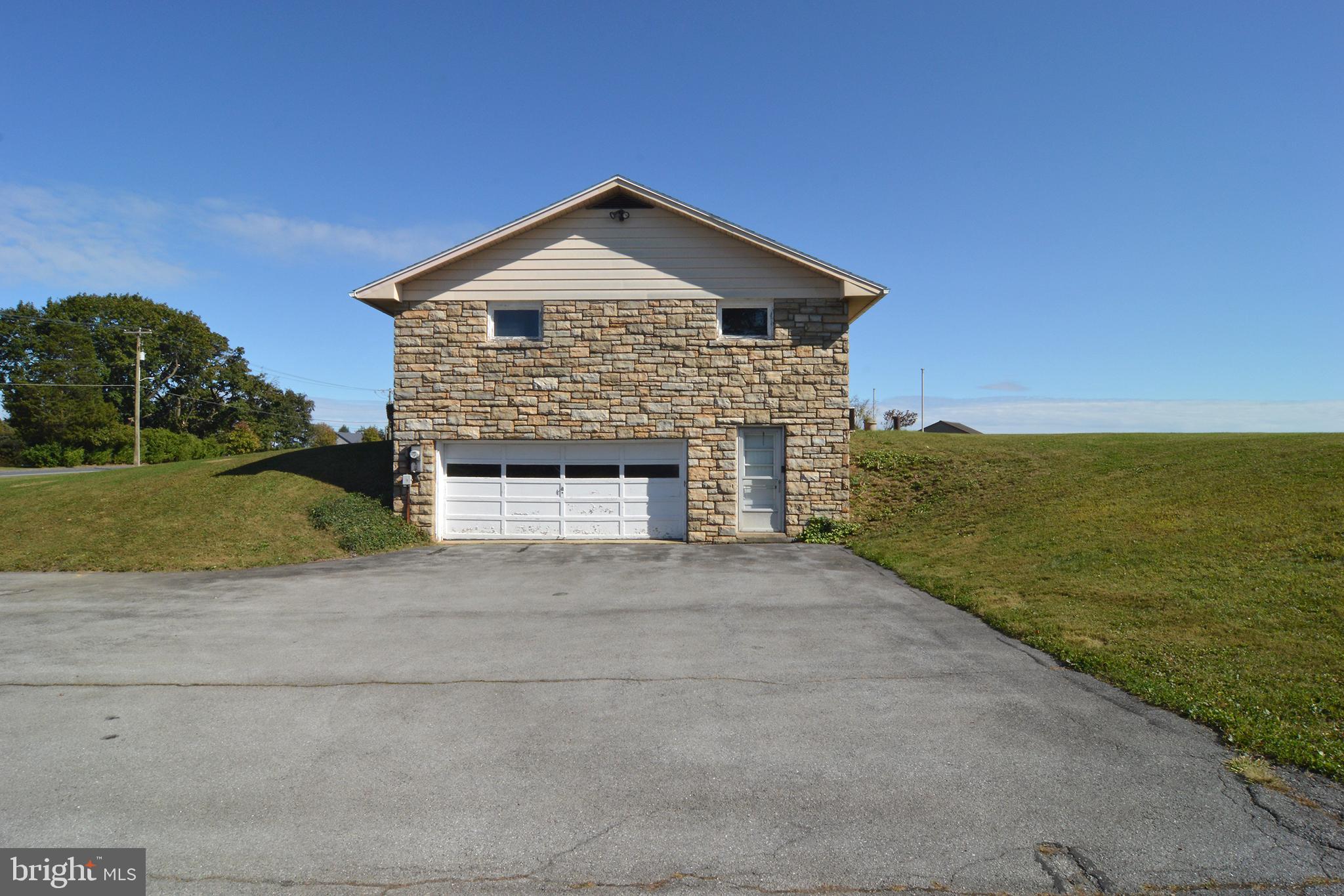 680 Brownsville Road Reading, PA 19608 - Photo 33 of 35