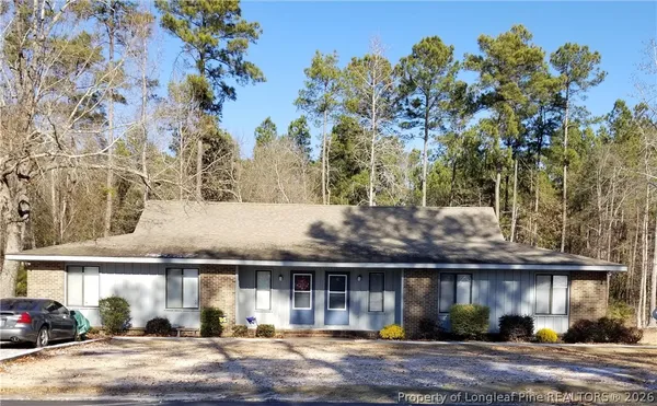 $800 | 2355 Oak Street, Unit B, Lumberton, NC 28358