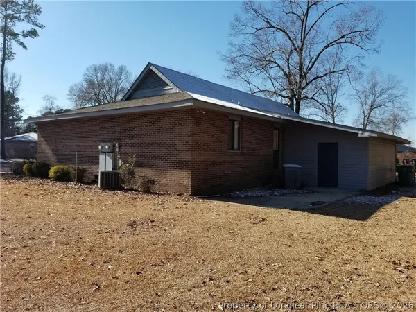 $800 | 2355 Oak Street, Unit B, Lumberton, NC 28358