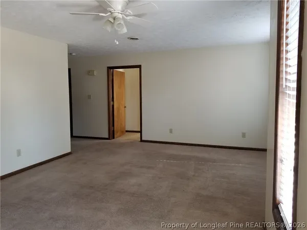 $800 | 2355 Oak Street, Unit B, Lumberton, NC 28358