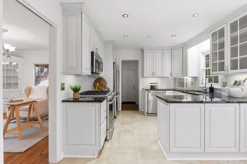 $1,099,000 | 6708 Rosemary Lane, Edina, MN 55439