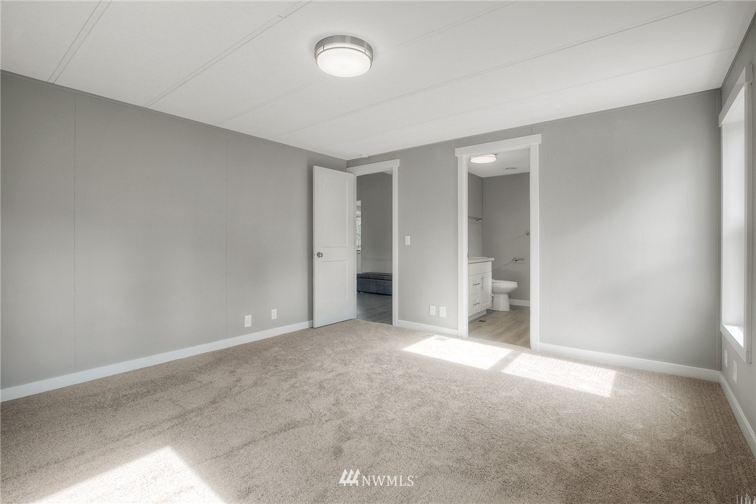 11125 Vail Road Southeast Yelm, WA 98597 - Photo 12 of 29 Gallery Image 12