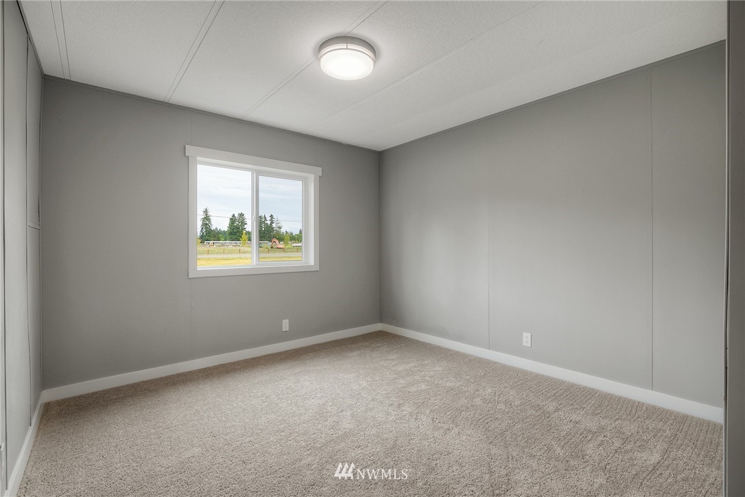 11125 Vail Road Southeast Yelm, WA 98597 - Photo 17 of 29 Gallery Image 17