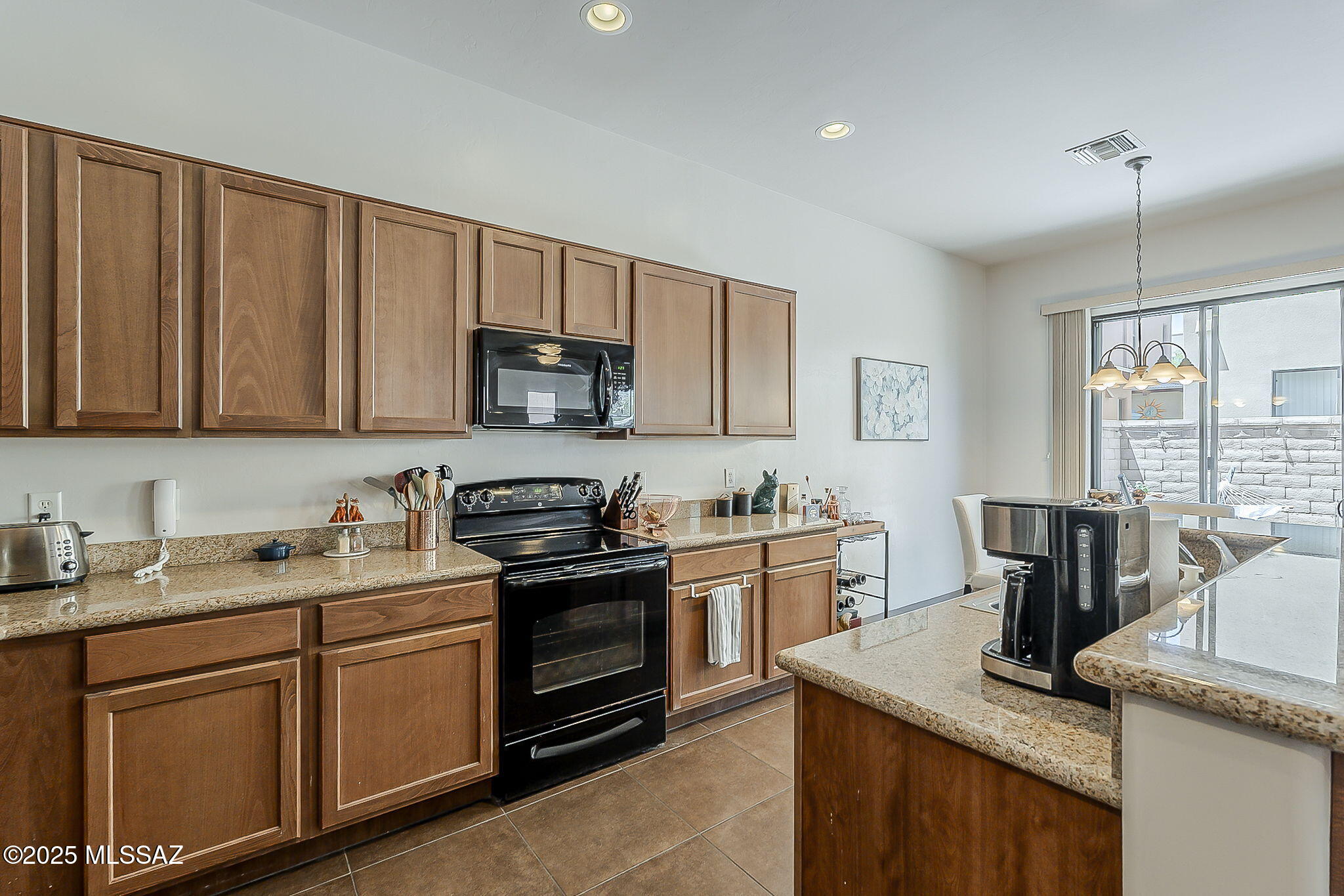 211 East Calderwood Road Tucson, AZ 85704 - Photo 15 of 41