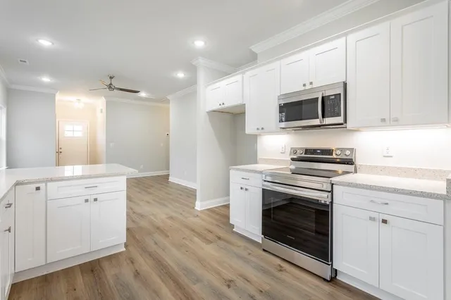 $229,900 | 186 Andros Drive, Unit 20D, Dalton, GA 30721