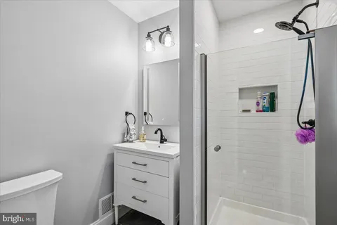 $675,000 | 11111 Lund Place, Kensington, MD 20895