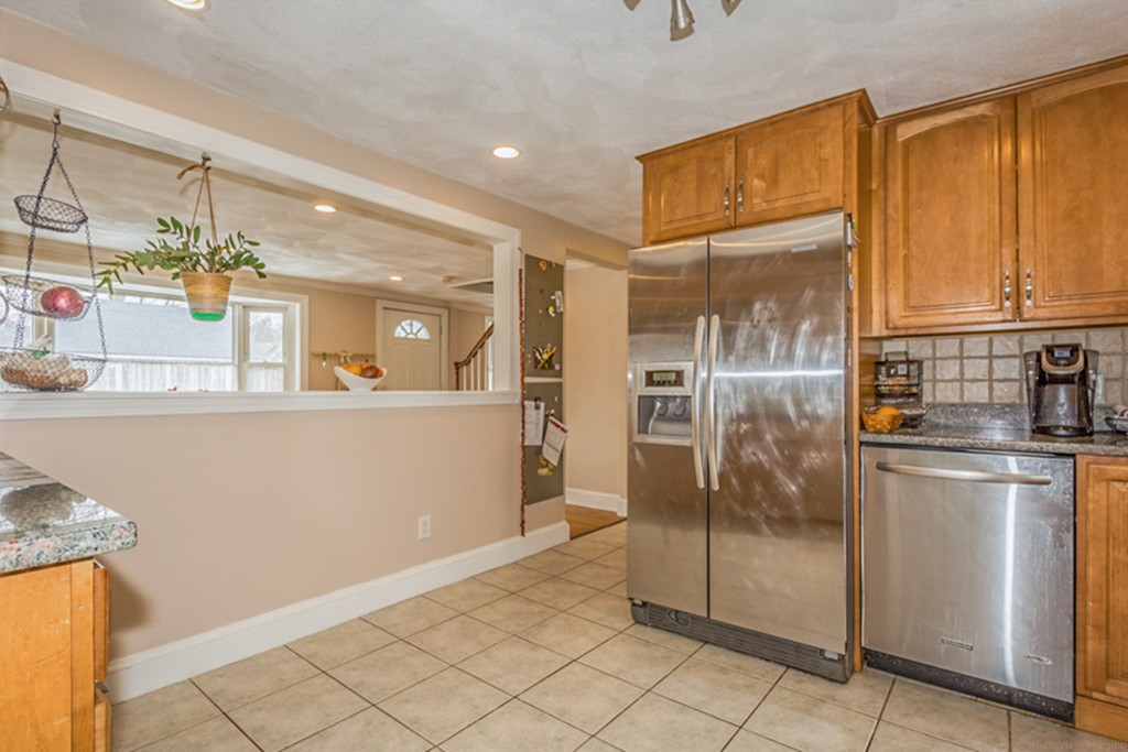 20 Ardmore Road Dedham, MA 02026 - Photo 9 of 30 Gallery Image 9
