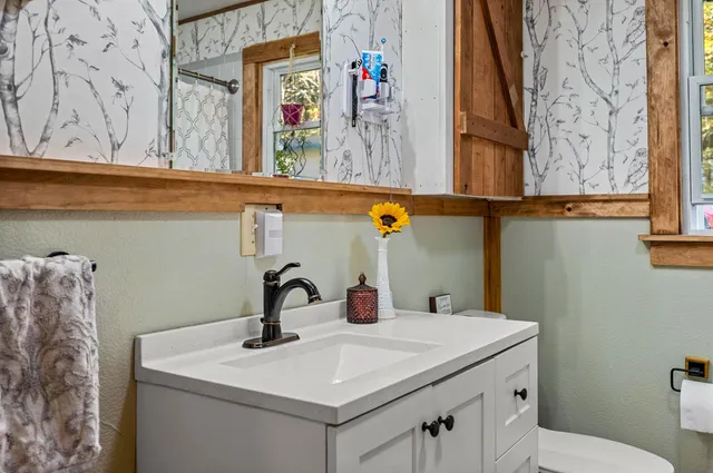 $400,000 | 845 George Road, Calais, VT 05667