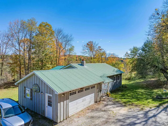 $400,000 | 845 George Road, Calais, VT 05667