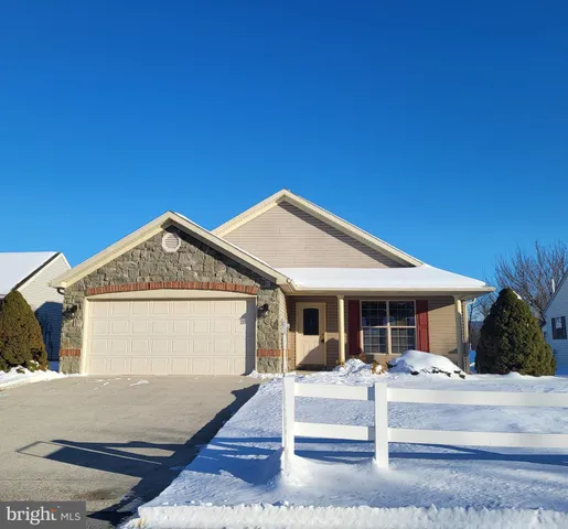 $190,000 | 21 Lantern Lane, Shippensburg, PA 17257