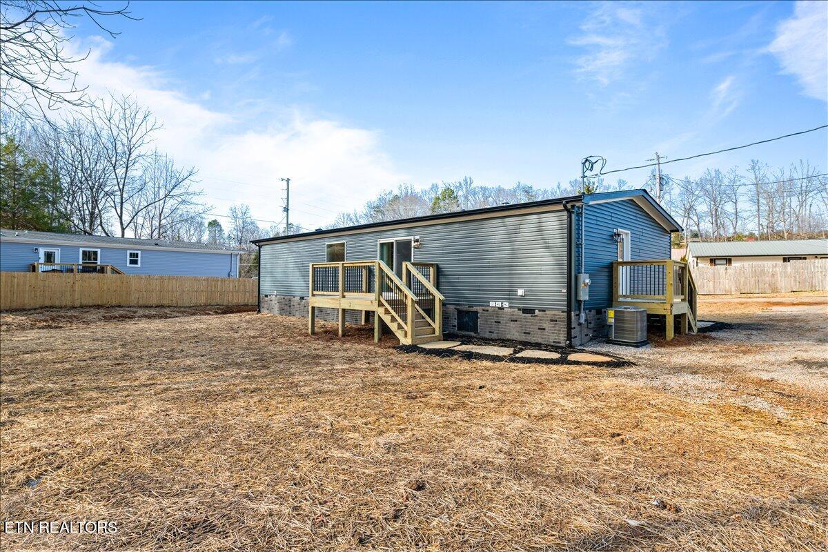 351 McDeerman Road Jacksboro, TN 37757 - Photo 37 of 41 38-351 McDeerman Rd